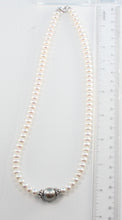 Load image into Gallery viewer, 6T0015S35-Pearl-Silver-925-Bali-Beads-Khaki-Tahitian-Pearl-Necklace