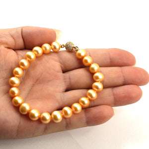 700081G09-Magnet-Clasp-8x8.5mm-Golden-Cultured-Pearl-Hand-Knot-Bracelet