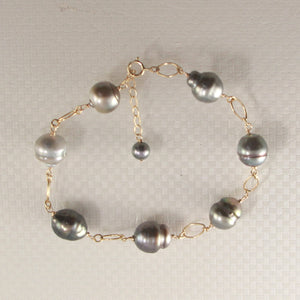 74T0401-Simple-Design-Bracelet-Handcrafted-of-14k-Gold-Filled-Black-Tahitian-Pearl