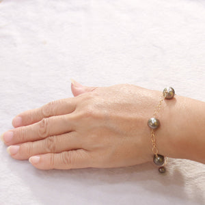 74T0404-Simple-Design-Bracelet-Handcrafted-of-14k-Gold-Filled-Black-Tahitian-Pearl