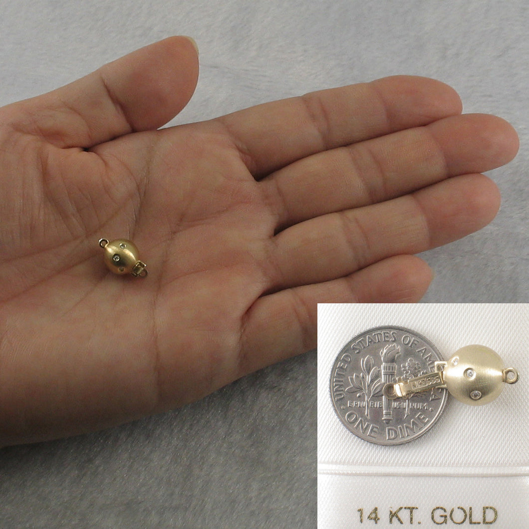 800009-14kt-Gold-Elegant-Beautiful-Matte-Diamonds-Clasp