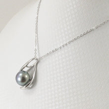 Load image into Gallery viewer, 9201321-Solid-Silver-.925-Elegant-Black-Genuine-Pearl-Pendant-Necklace
