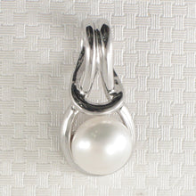 Load image into Gallery viewer, 9209870-Love-Knot-White-Cultured-Pearl-Crafted-Solid-Silver-925-Pendant