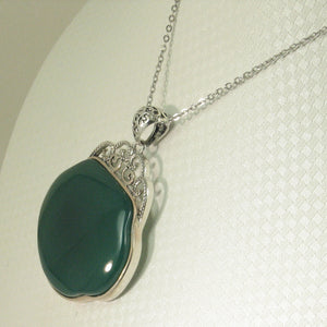 9210633-Solid-Sterling-Silver-Lucky-Lock-Green-Agate-Pendant
