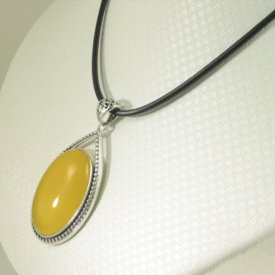 9210664-Cabochon-Oval-Yellow-Agate-Solid-Sterling-Silver-Pendant-Necklace