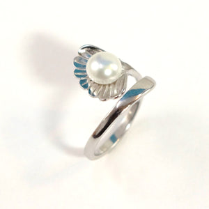 9300590-Solid-Sterling-Silver-.925-White-Pearl-Ring-Shell-Style-Adjustable-Ring-Size