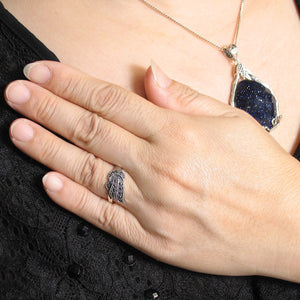 9305181-Beautiful-Silver-Knot-Design-Sterling-Silver-Marcasite-Cocktail-Ring
