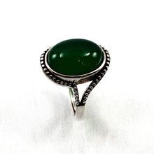 Load image into Gallery viewer, 9310143-Hand-Crafted-Sterling-Silver-Green-Agate-Solitaire-Ring