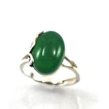 Load image into Gallery viewer, 9310153-Hand-Crafted-Sterling-Silver-Green-Agate-Solitaire-Ring