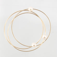 Load image into Gallery viewer, 9401320-Hand-Crafted-1/20-14k-Gold-Filled-Wire-Triple-White-Pearls-Bangles