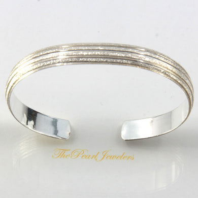 9430030-Sterling-Silver-Diamond-Cut-C-Design-Bangle-Bracelet
