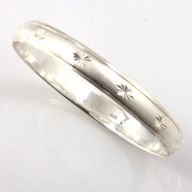 9430033-Sterling-Silver-Handmade-Diamond-Cut-Bangle-Bracelet