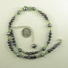 Load image into Gallery viewer, Black Pearl &amp; Peridot Crystal Necklace