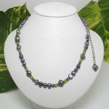 Load image into Gallery viewer, Black Pearl &amp; Peridot Crystal Necklace