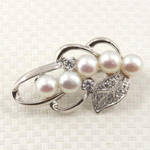 9700100-Handcrafted-White-Pearl -Flower-Design-Brooch-Pin