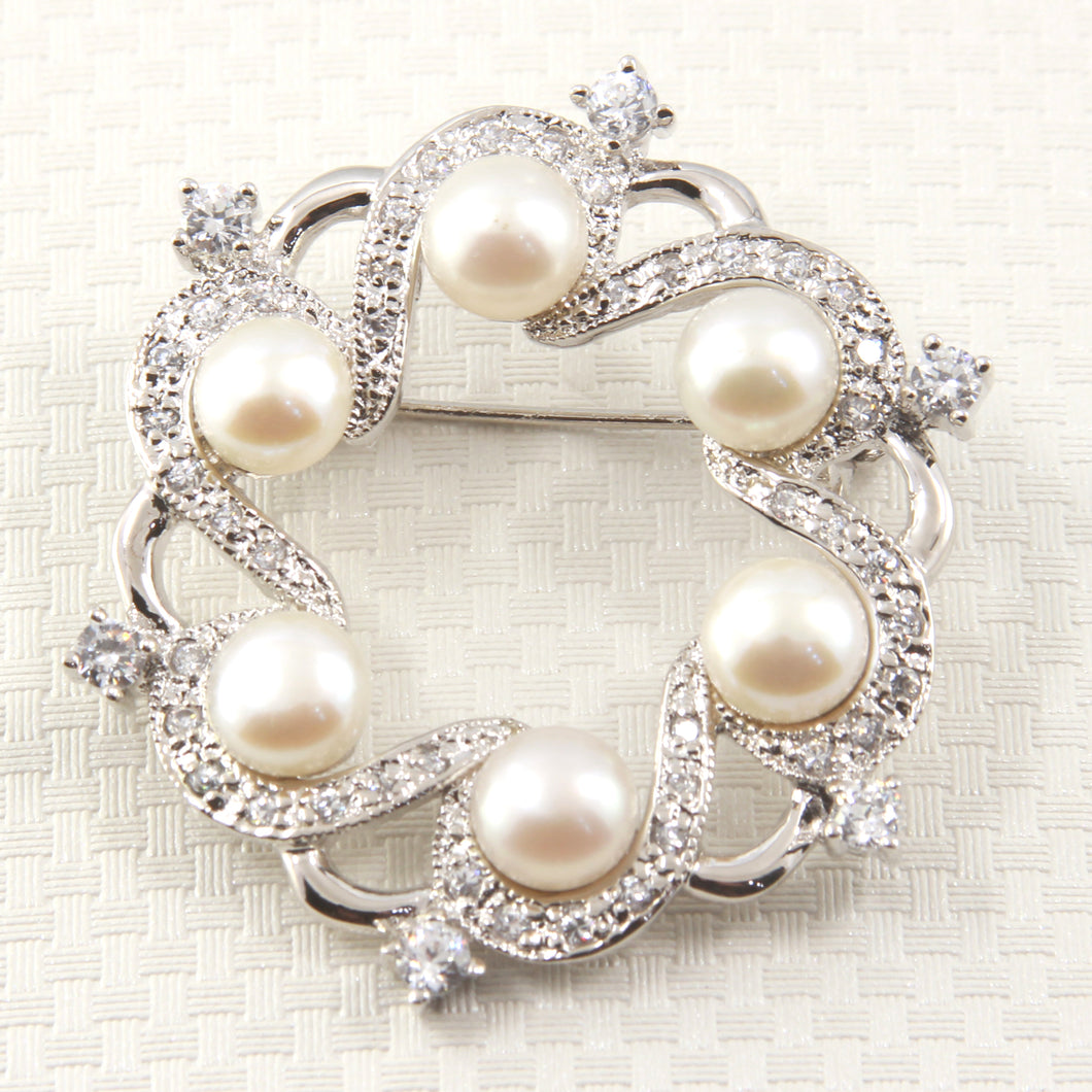 9700102-Handcrafted-White-Pearl -Circle-Design-Brooch-Pin