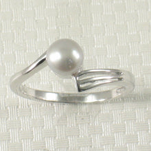 Load image into Gallery viewer, 9300173-Solid-Sterling-Silver-.925-Silver-Tone-Cultured-Pearl-Solitaire-Ring