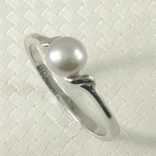 Load image into Gallery viewer, 9300243-Silver-Tone-Cultured-Freshwater-Pearl-Ring-in-Sterling-Silver